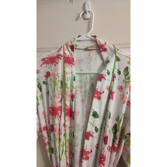 Soft Surroundings Floral Painterly Robe with Tie and Pockets - Picture 5 of 10
